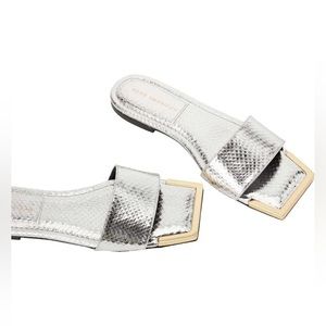 Good American Standout Sandal in Silver Snake 12